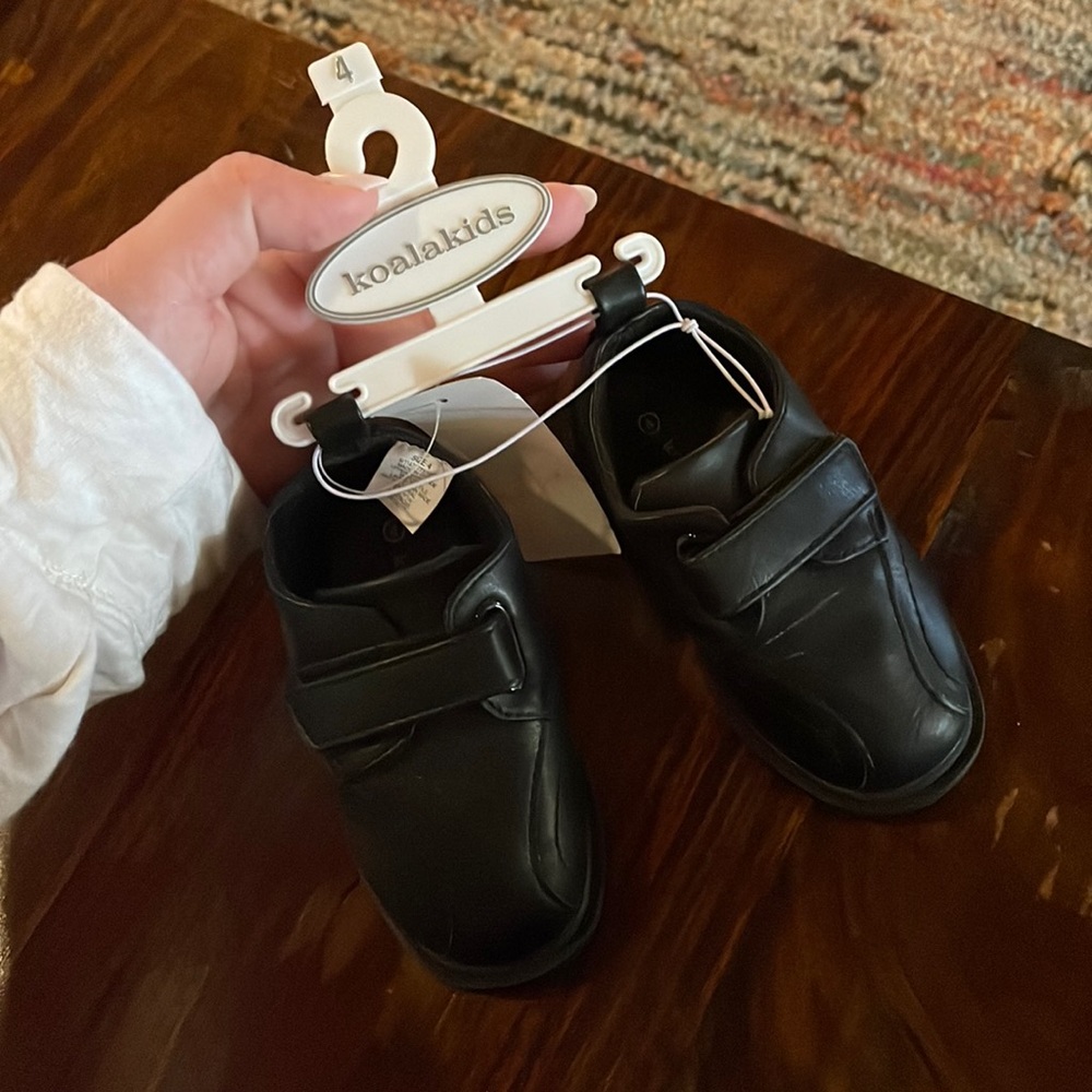 NWT Koala Kids Black Dress Shoes